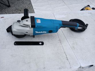 Grainer Makita de Luz de 7 pulgadas nuevo