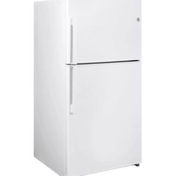 General Electric - ENERGY STAR® 21.1 Cu. Ft. Top-Freezer Refrigerator  