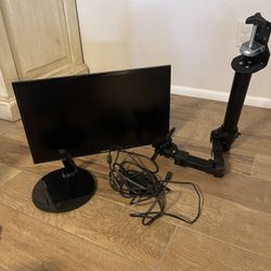Samsung Monitor with Stand & Desk Arm