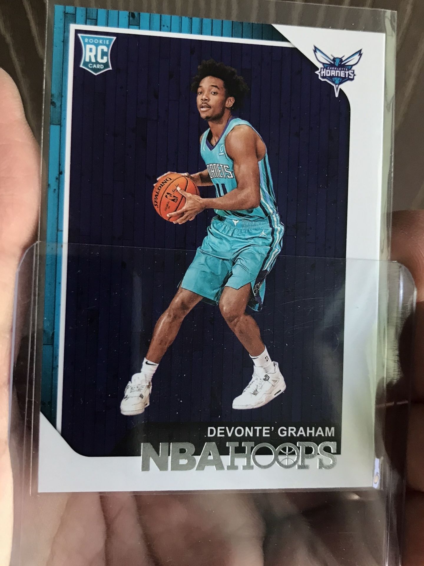 NBAHOOPS DEVONTE GRAHAM ROOKIE CARD