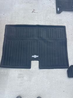 Chevrolet Chevy Suburban Floor Mats