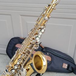 Alto Saxophone BUNDY 