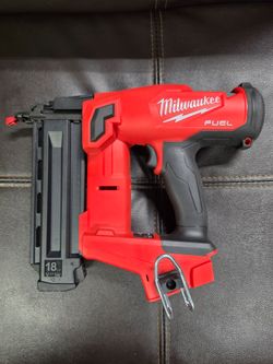 Milwaukee M18 FUEL Gen II 18 Gauge Brad Nailer (Tool-Only)