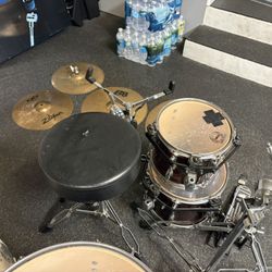 Drum Kit Pieces 