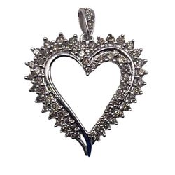 10kt White Gold Diamond Heart Pendant