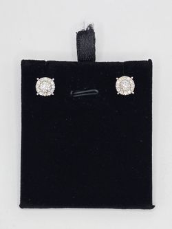 14KT Diamond Earrings