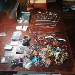 Jewelry Box Estate Sale Find With Gold And Silver