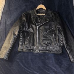 Frontier Leather Vintage Black Motorcycle Jacket Classic Bomber Lined Men’s Size 44 (L) 
