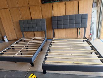 Bed frame 140 for both