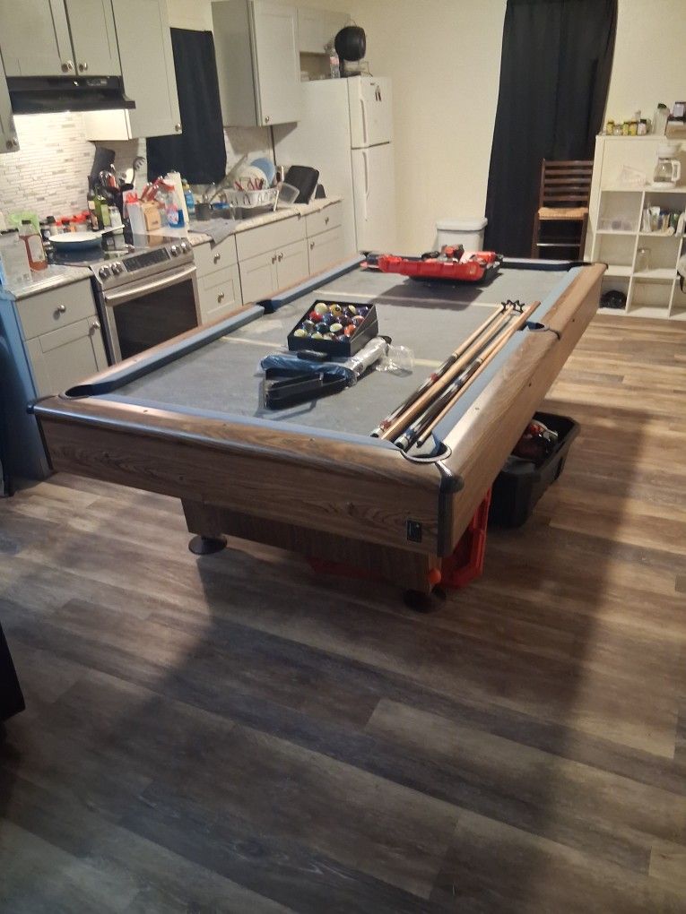 Make Offer- 8' Kasson Vermillion Pool Table