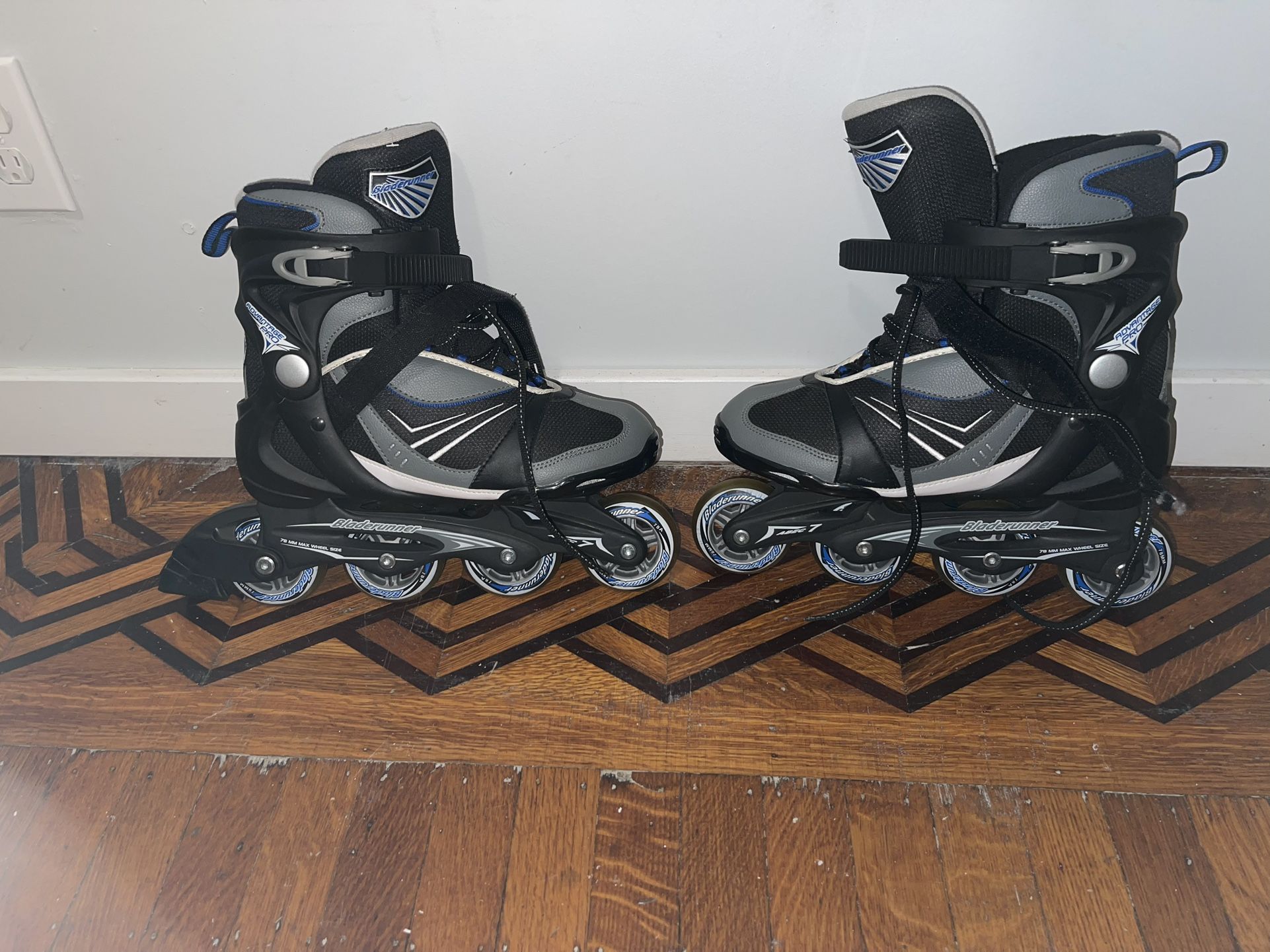 Size 10 Men Roller skates
