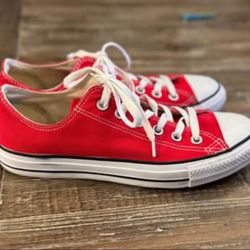 Converse Mens 7.5 Women's 9.5