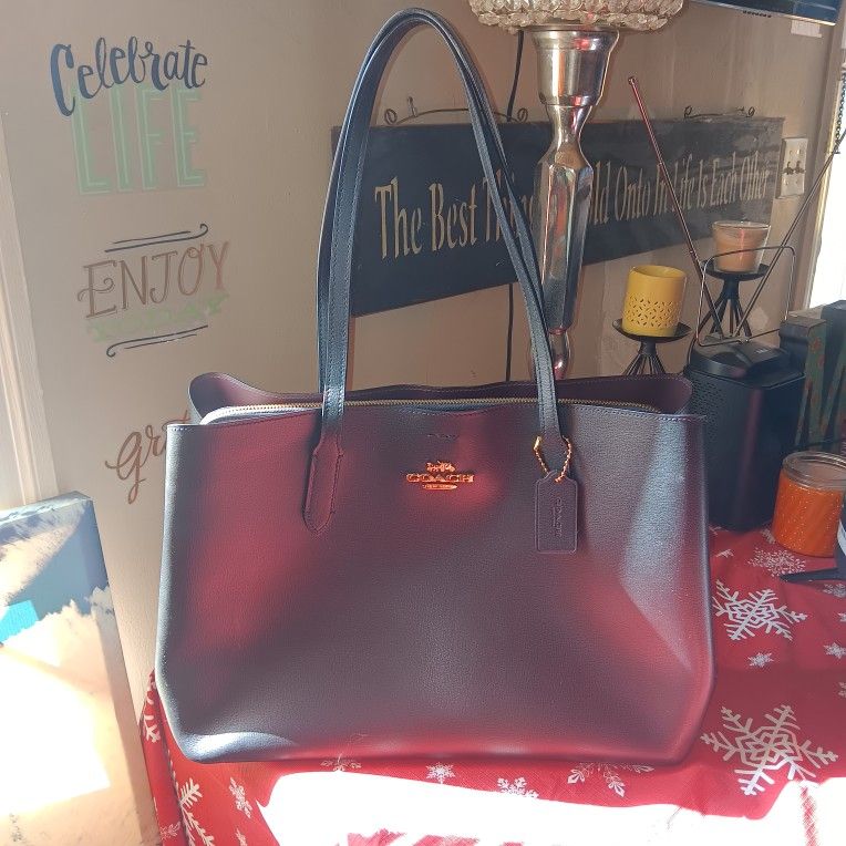 Coach Tote Bag (Black)