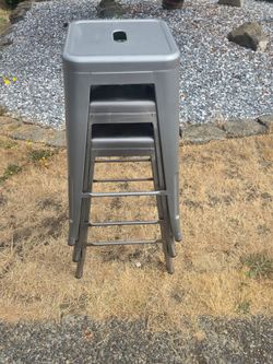 3 stacking stools