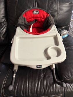 Chicco portable seat with removable feeding tray
