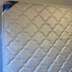 Serta Queen Mattress And Box Spring