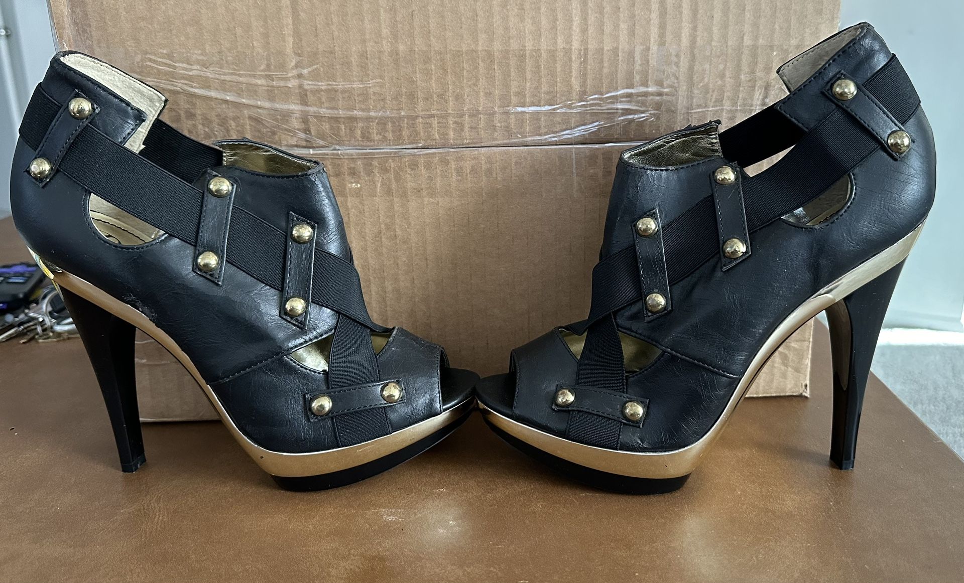 Dereon High Heel Shoes