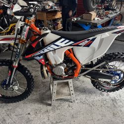 2019 KTM XCW