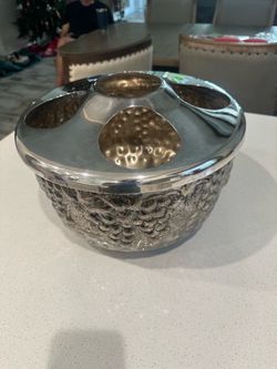 Champagne/ wine chiller
