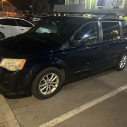 2014 Dodge grand Caravan SXT