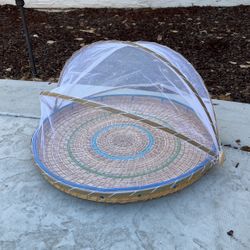 Outdoor food cover case