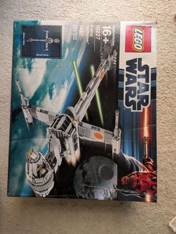 LEGO Star Wars: B-wing Starfighter (10227) Complete