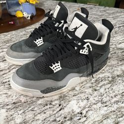 Jordan 4 Fear