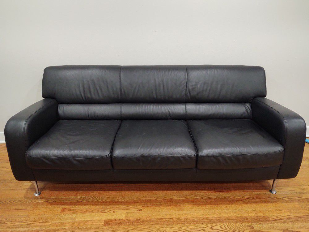Natuzzi real leather Italian couch sofa