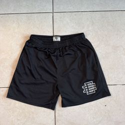 EE Shorts