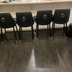 Barstools (set of 4)