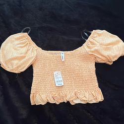 Size S Yellow Off The Shoulder Crop Top