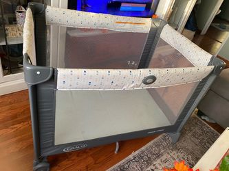 Graco Pack 'n Play Playard