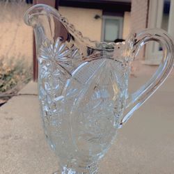 Antique BUZZ STAR CLEAR Footed Pitcher US GLASS 32 oz Pressed Glass Star 9.25"