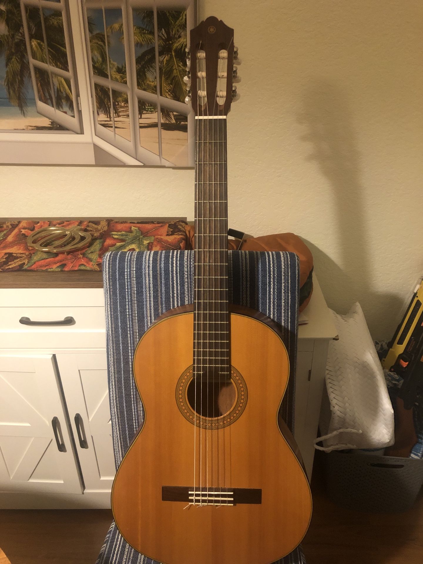 Yamaha Classical Guitar - Mint