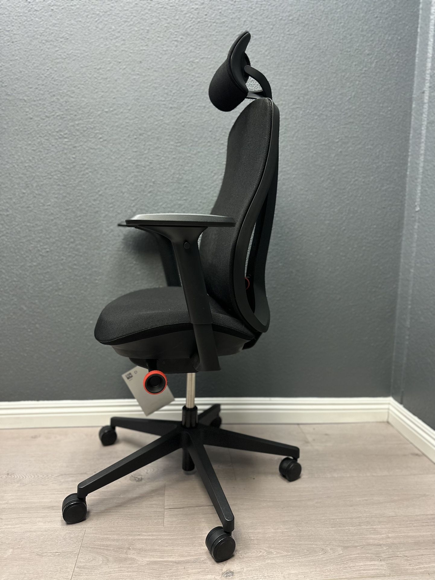 Aeron Classic Miller Chair New Aeron Lite Plus With Headrest New