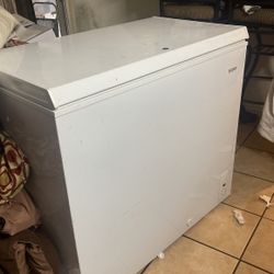 Refrige Haier