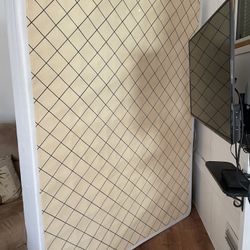 Box Spring   Double Size Great Condition 