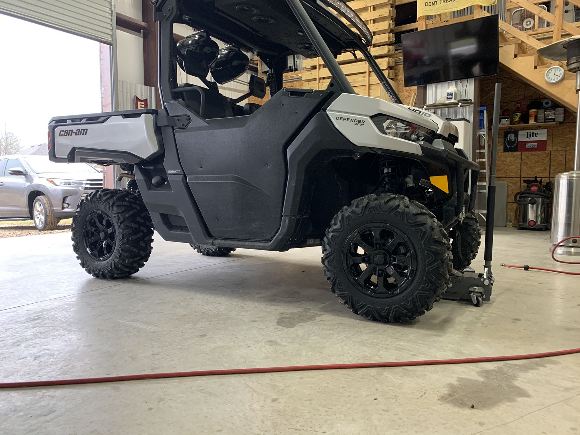 2019 can am defender xt wheels and tires with lug nuts