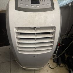 LG Air Conditioner 