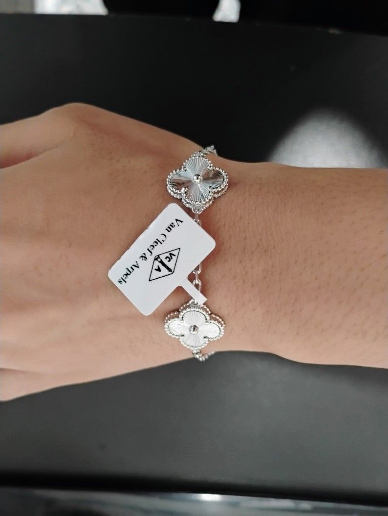 Van Cleef Bracelet 