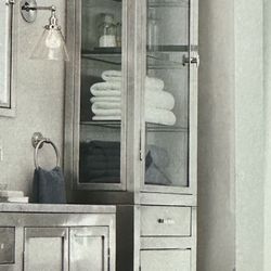 ✨RESTORATION HARDWARE 1930’s Laborator Stainless Steel Bathroom Cabinet 