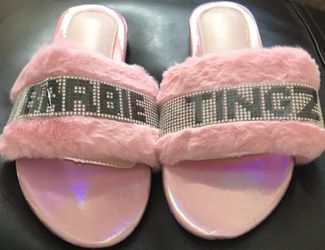 Women’s sandals size 7,7.5,8.5