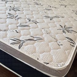 Full Size Mattress And Box Spring New