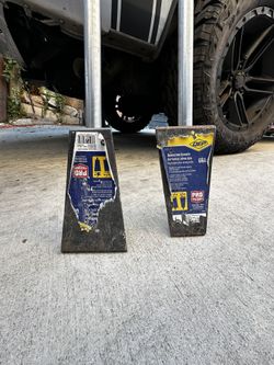 Floor Demolition And Tear-out Scraper