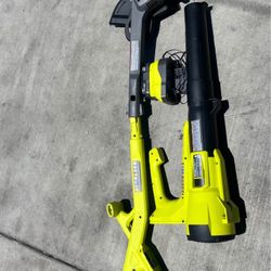Ryobi 18v Cordless String Trimmer With Blower And Battery And Charger 