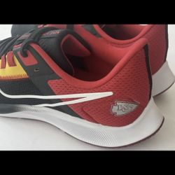 Nike NFL Air Zoom Pegasus 38 Chiefs Mens size 10.5 (DJ0818-001)