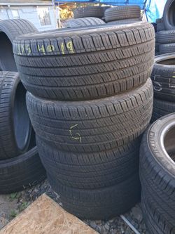 Set of 235 40 19 Celimo Tires