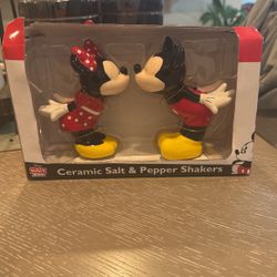 Mickey&minnie Salt Shaker