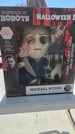 Michael Myers Handmade by Robots Knit Series Halloween 2