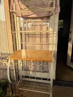 Shelf